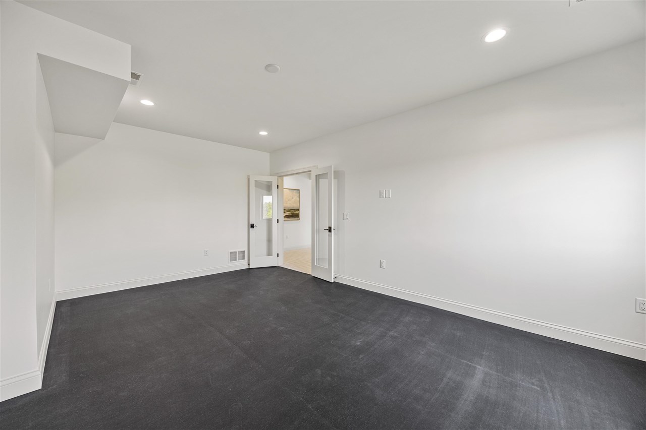 Property Photo 65