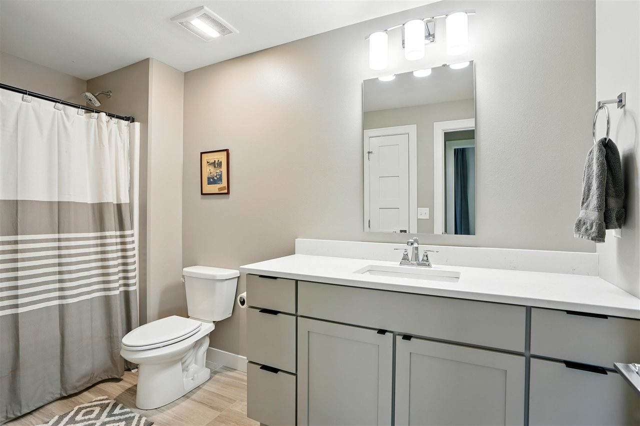 Property Photo 50