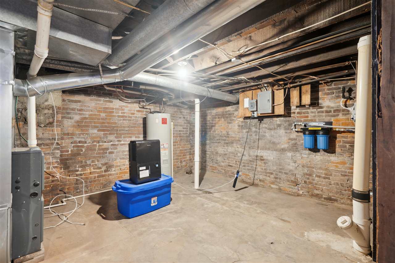 Property Photo 27