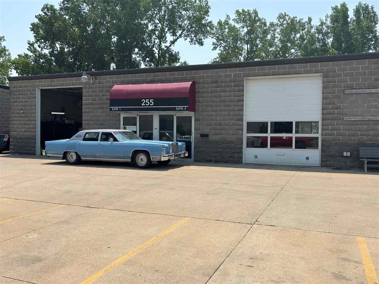 255 Classic Car Ct SW CedarRapids IA 52404