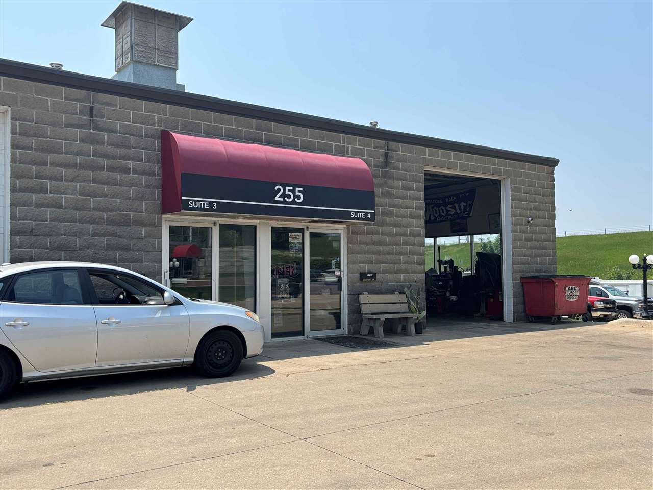 255 Classic Car Ct SW #3 CedarRapids IA 52404