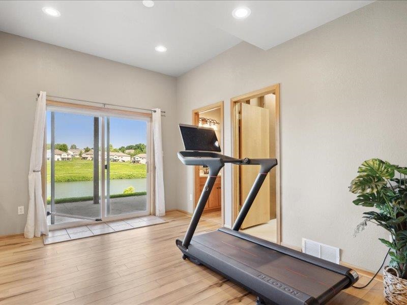 Property Photo 45