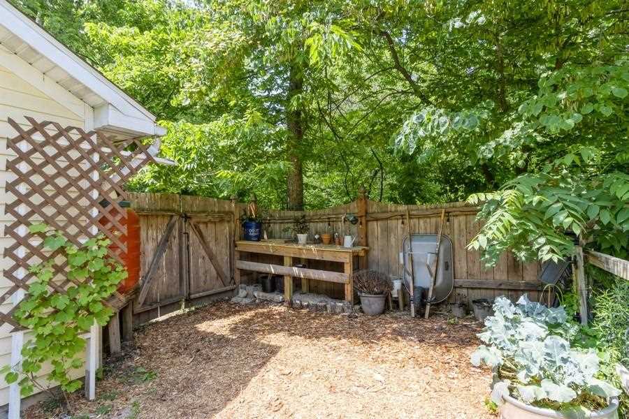 Property Photo 39