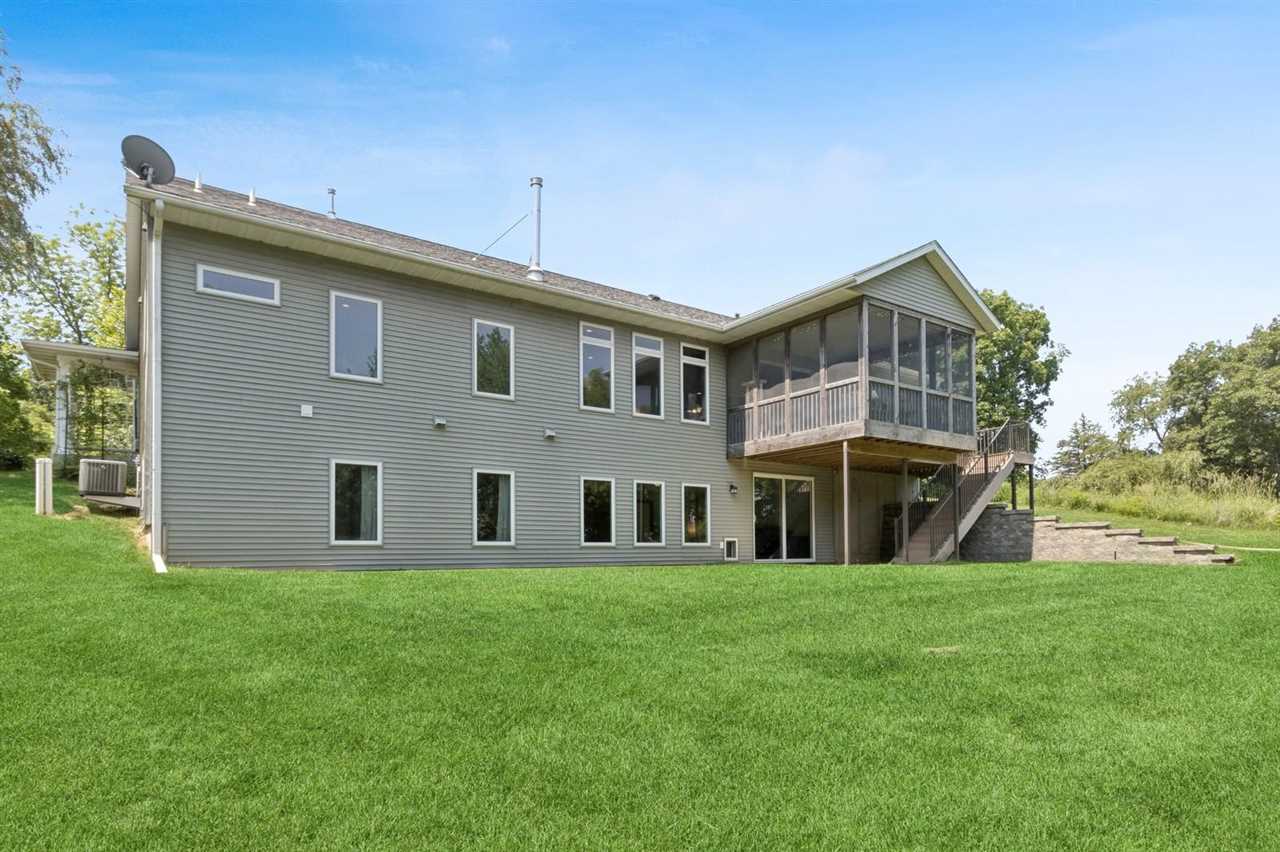 Property Photo 40