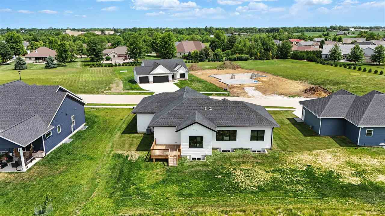 Property Photo 31