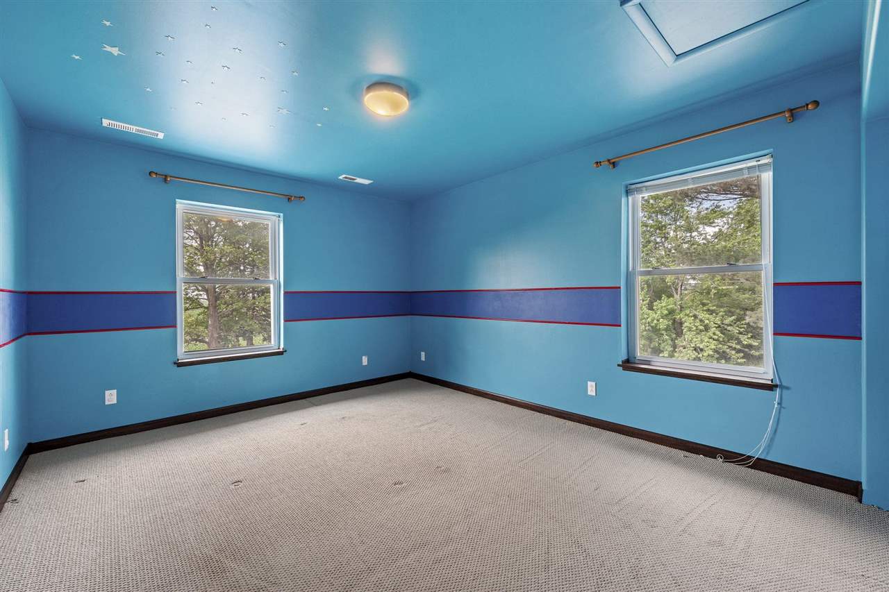 Property Photo 24