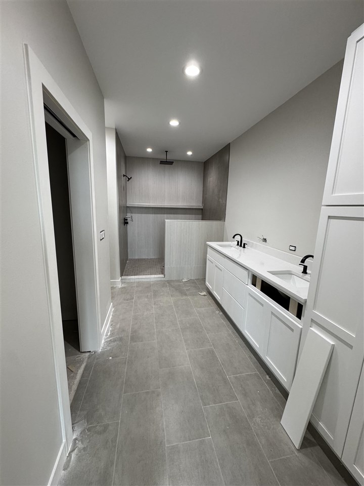 Property Photo 50