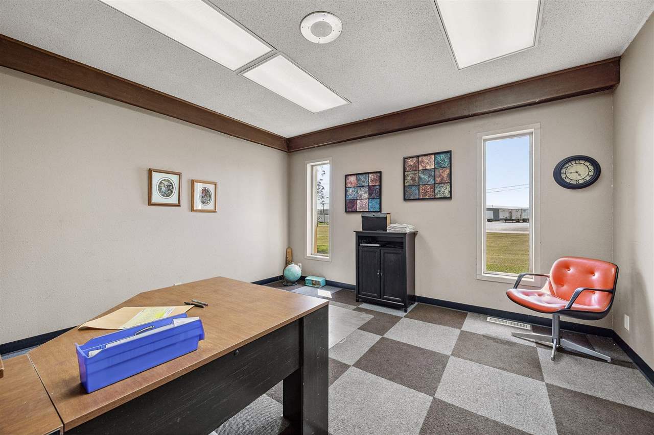 2860 Industrial Park Rd. IowaCity IA 52240