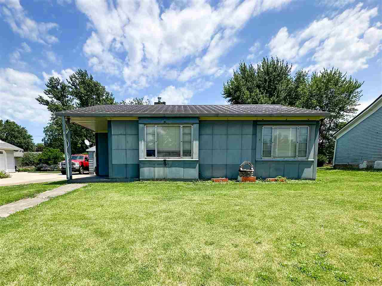 Property Photo 1