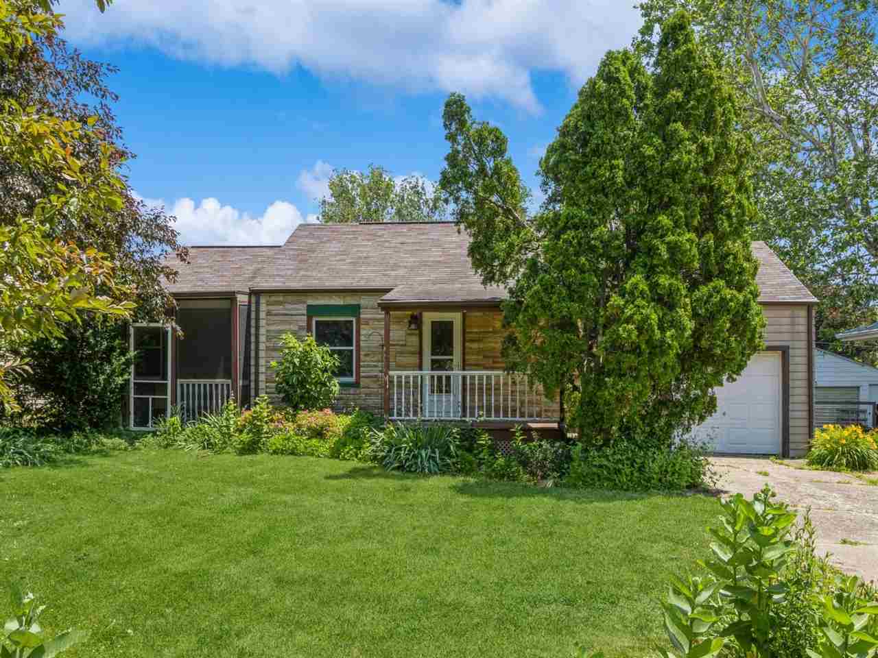 Property Photo 1