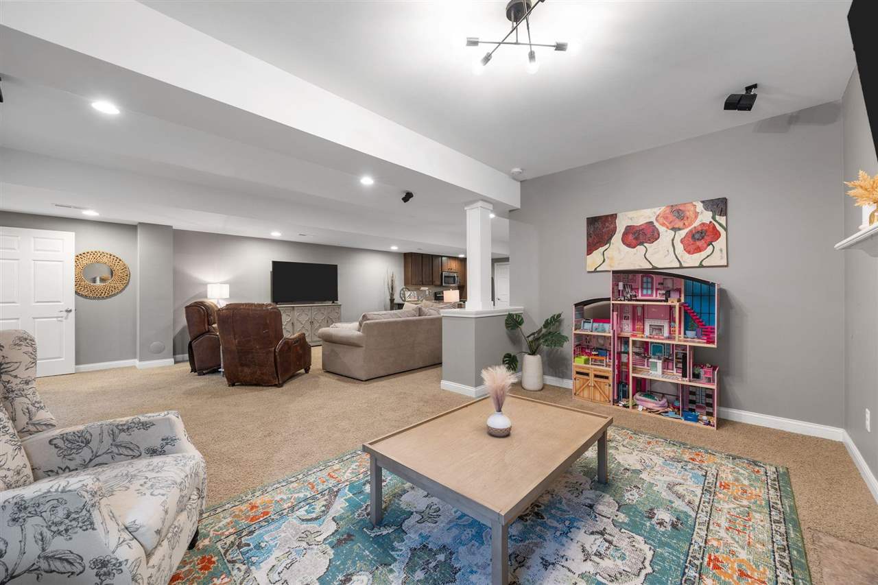 Property Photo 45