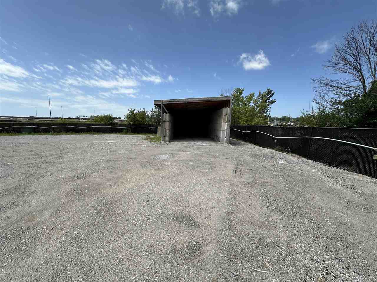 Property Photo 32