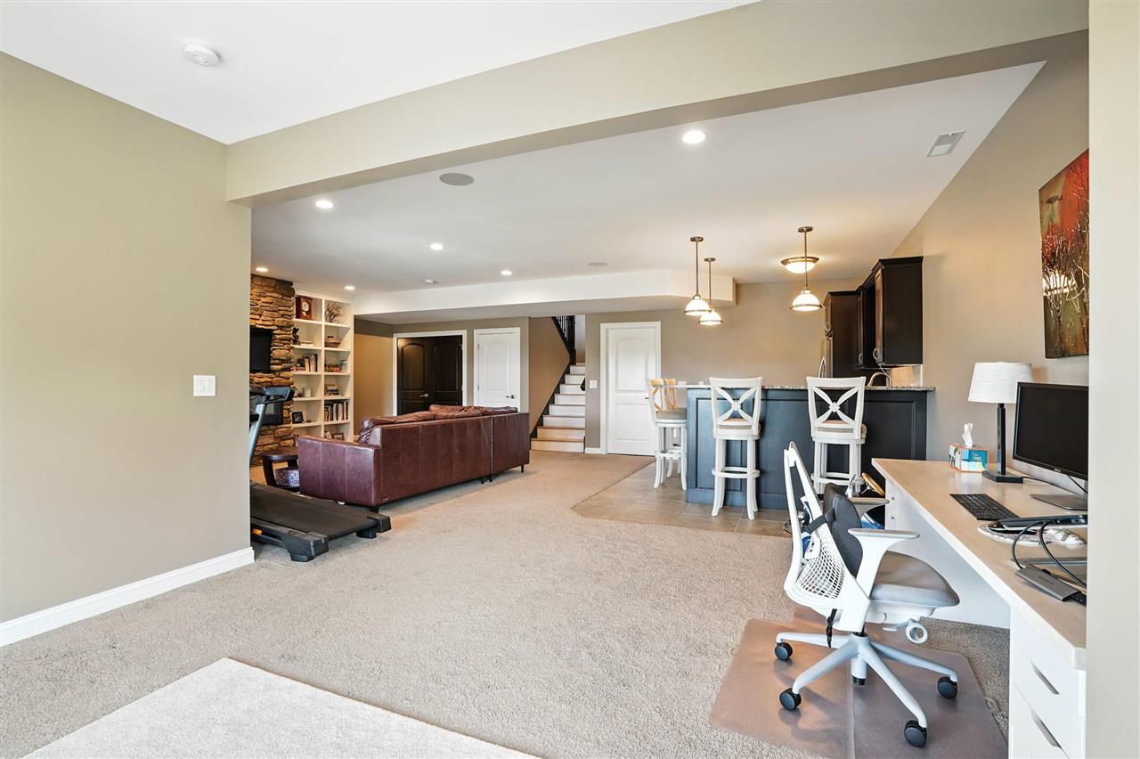 Property Photo 38