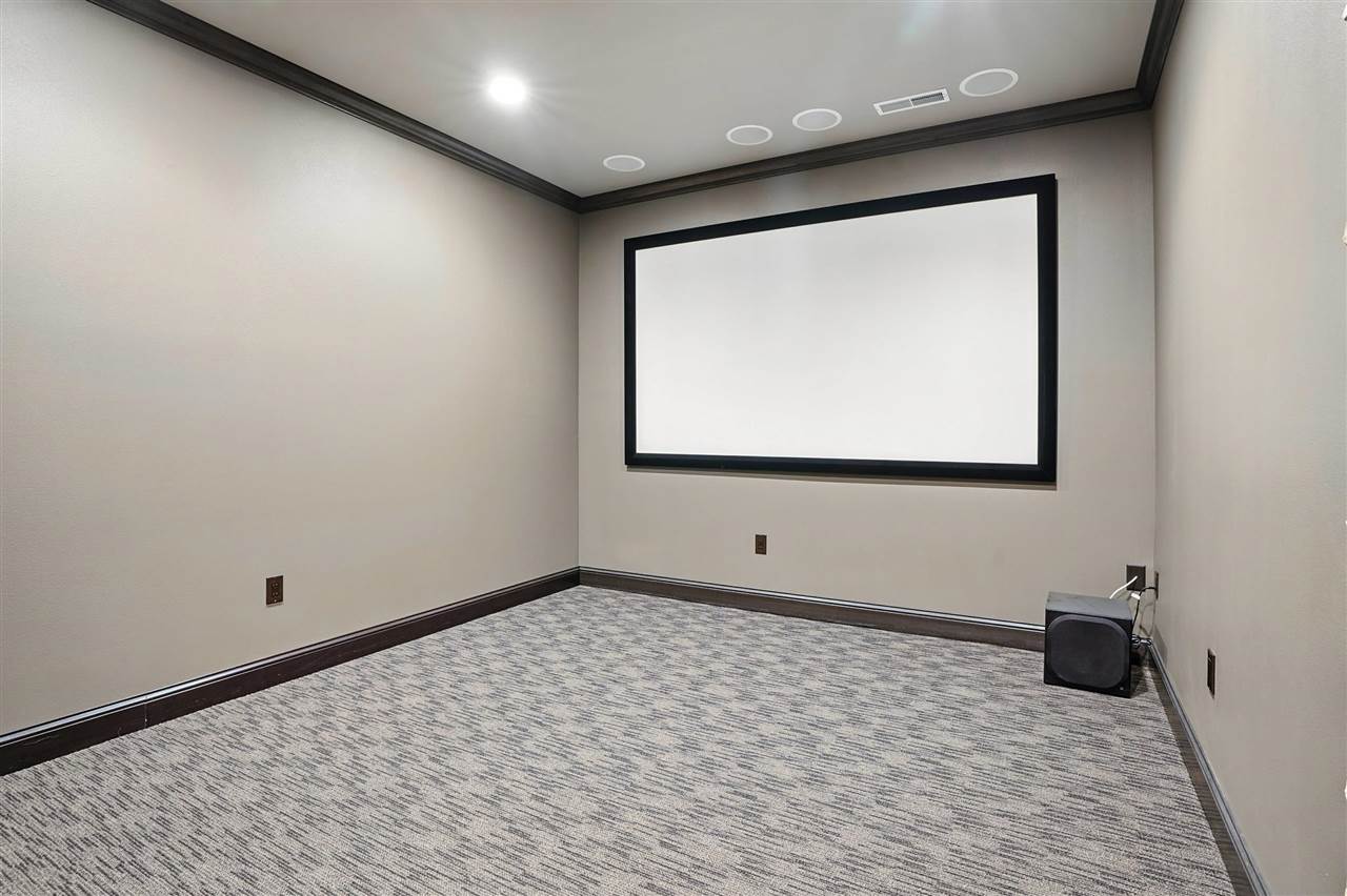 Property Photo 44