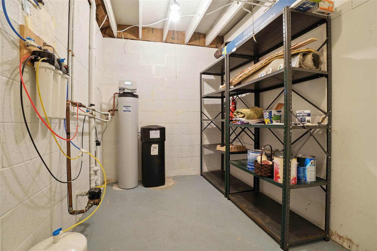 Property Photo 38