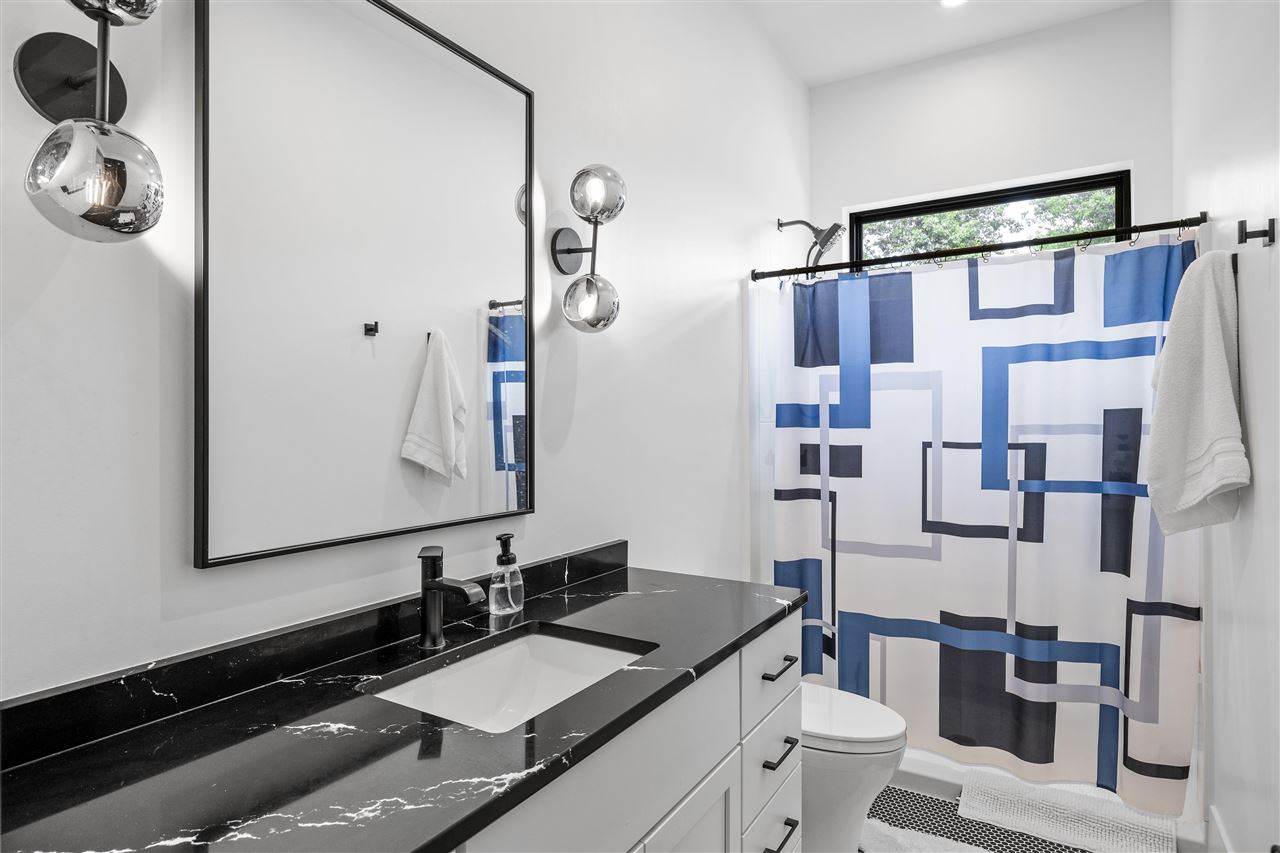 Property Photo 55