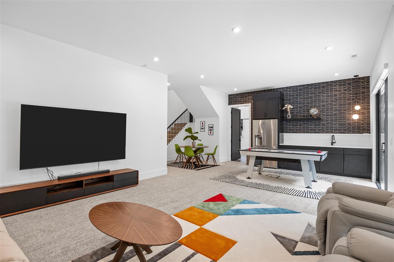 Property Photo 60