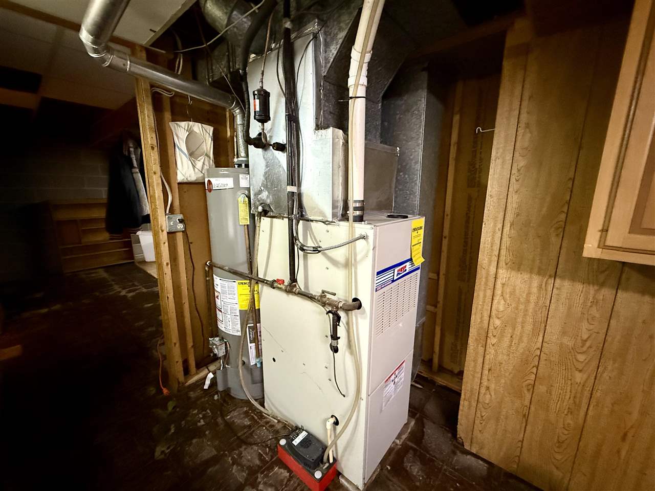 Property Photo 28