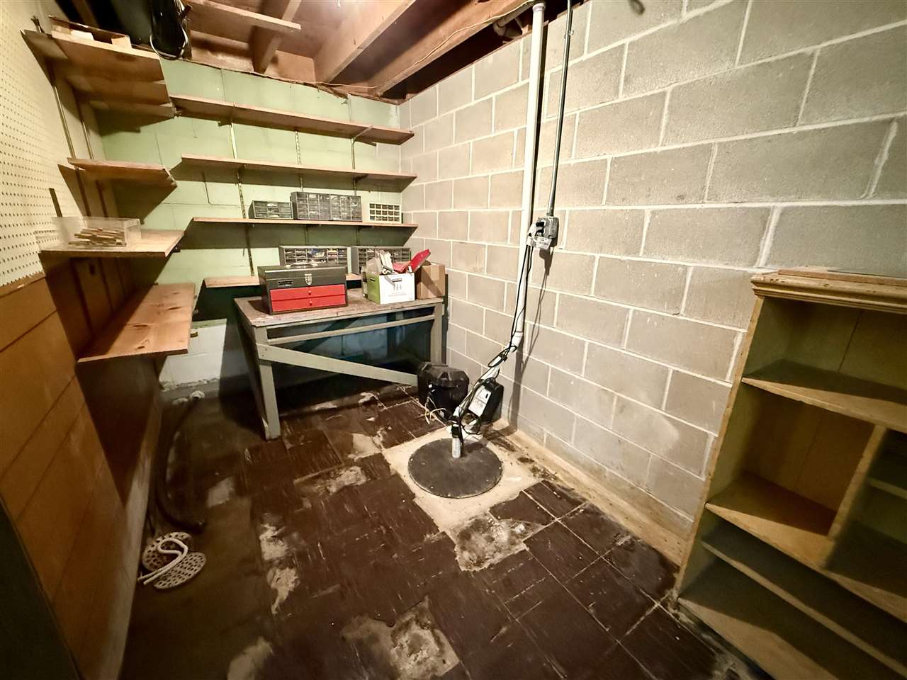Property Photo 33