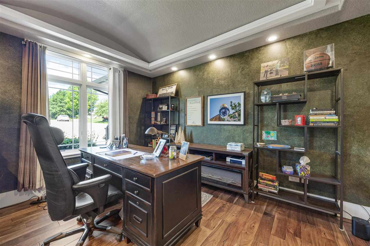 Property Photo 30