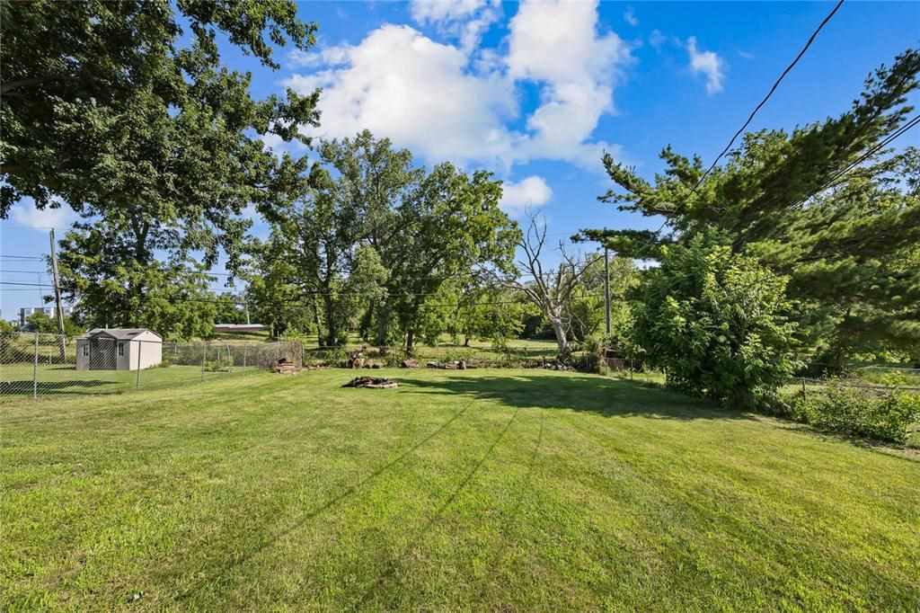 Property Photo 23