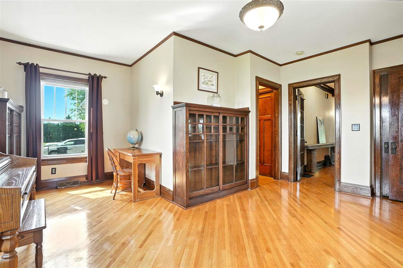 Property Photo 23