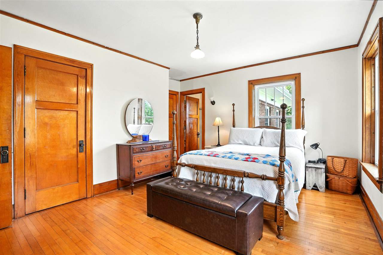 Property Photo 33