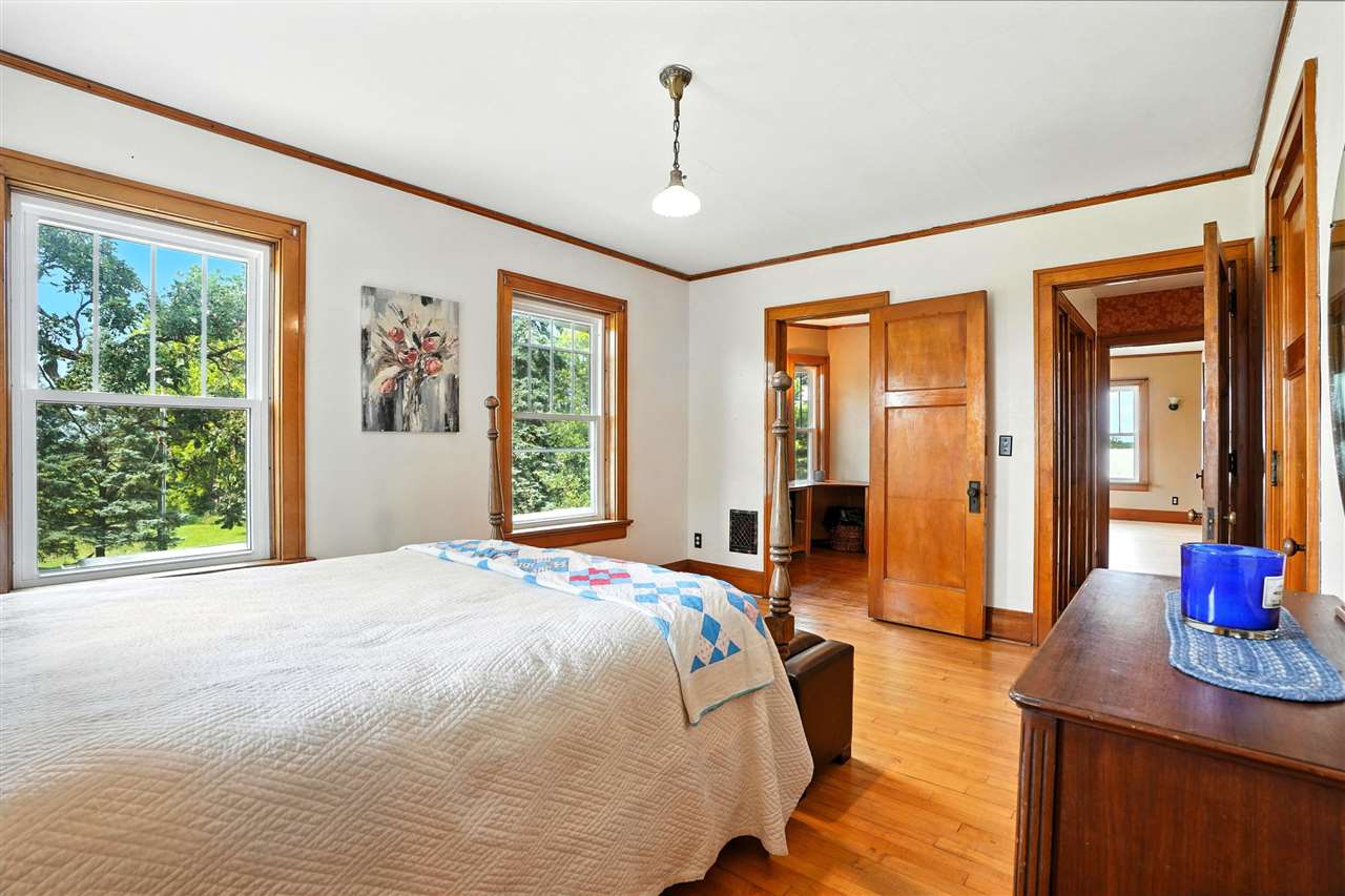 Property Photo 34