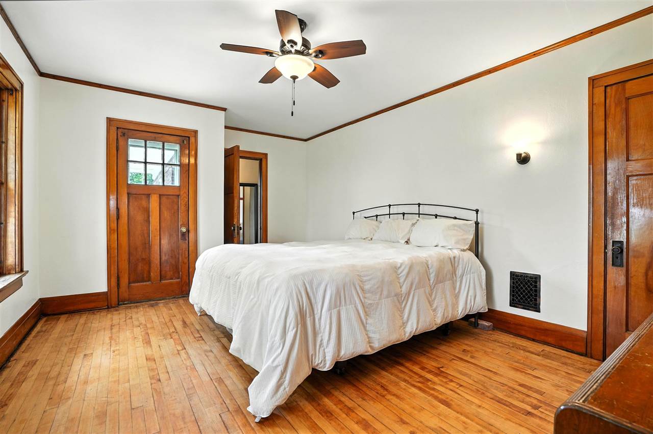 Property Photo 40