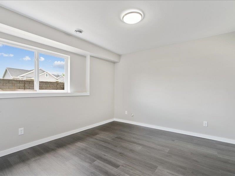 Property Photo 54