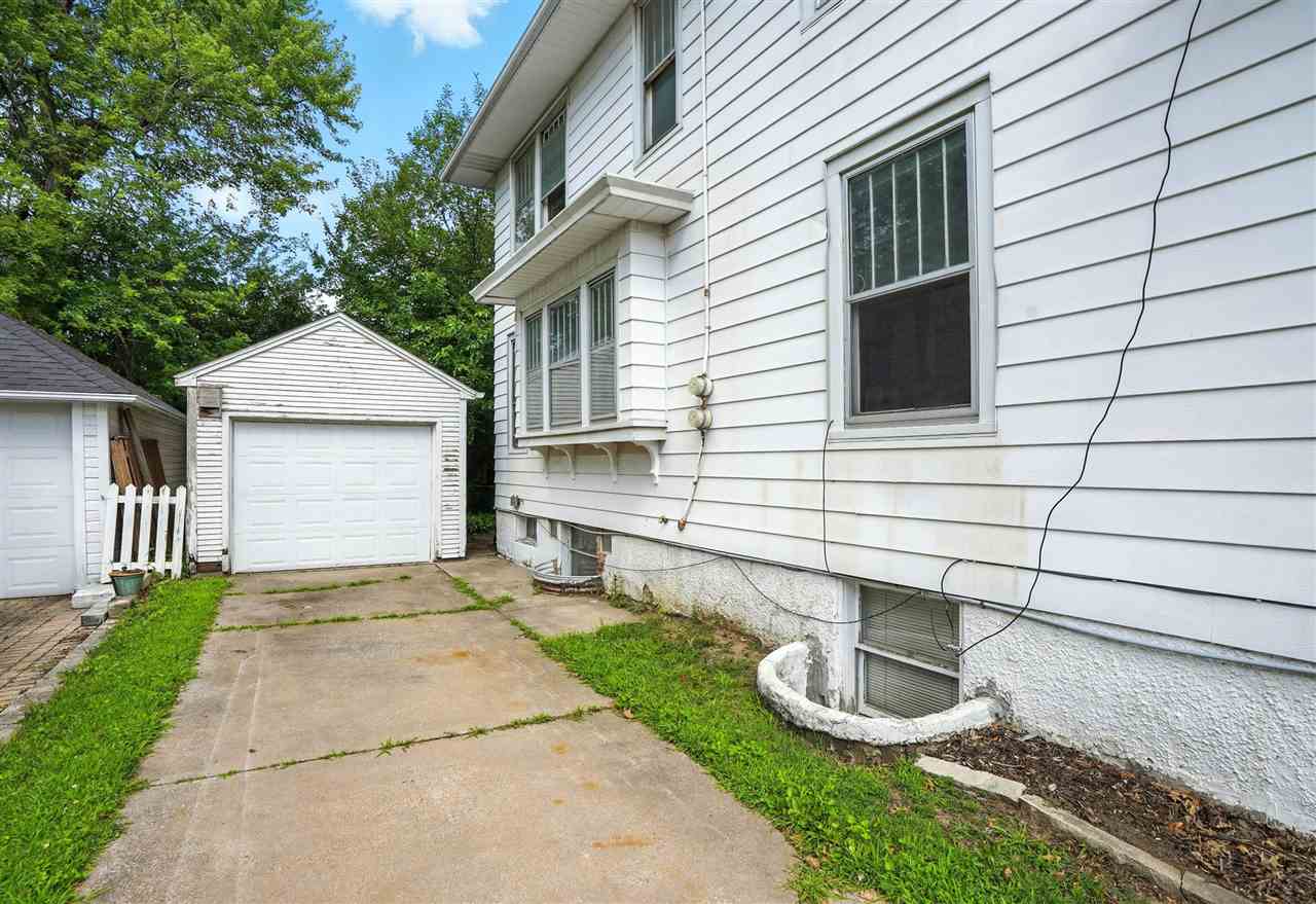 Property Photo 33