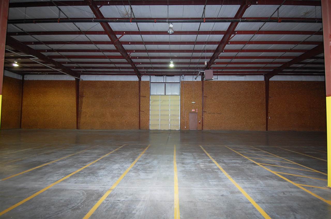 2239 Heinz Rd IA 52240