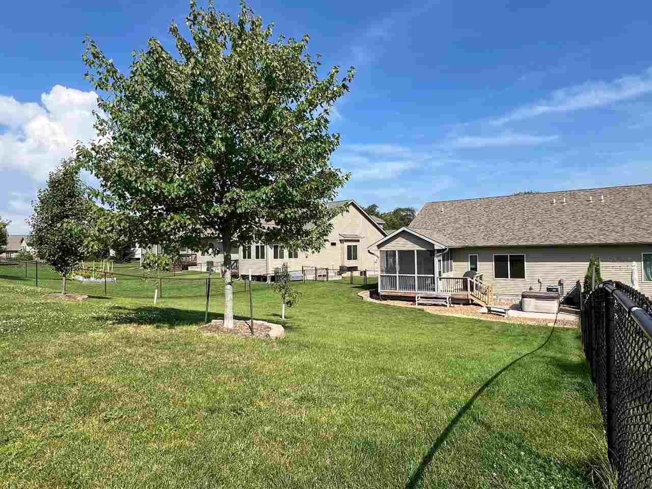 Property Photo 39