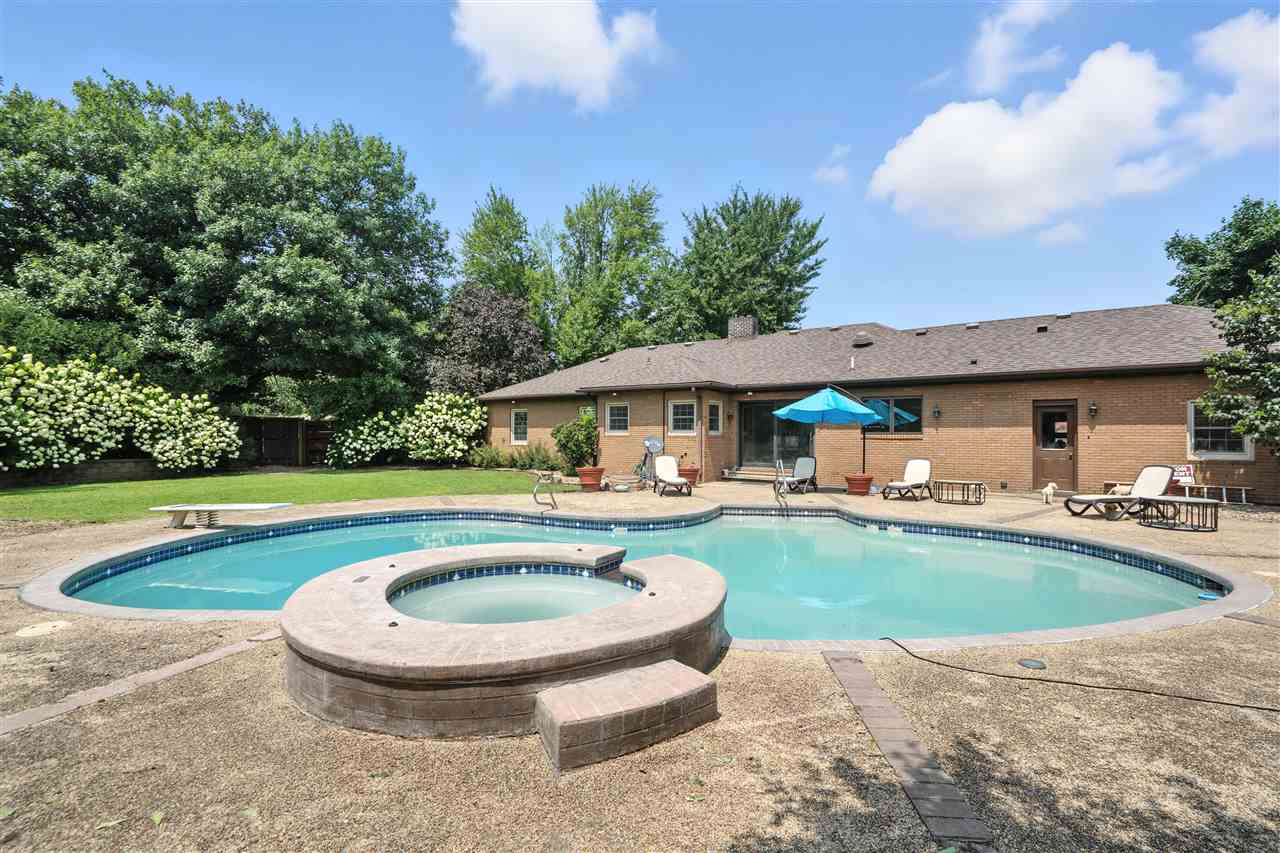 Property Photo 32