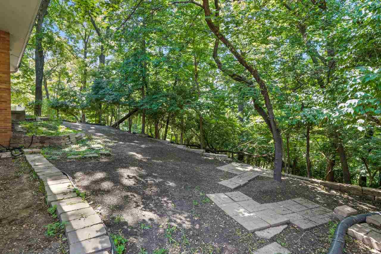 Property Photo 31