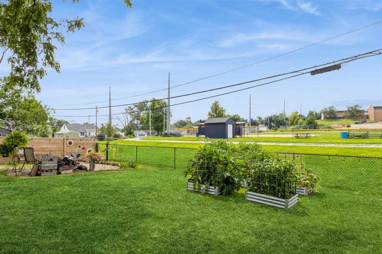 Property Photo 23