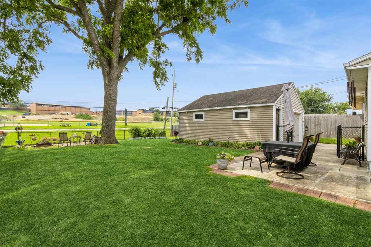 Property Photo 25