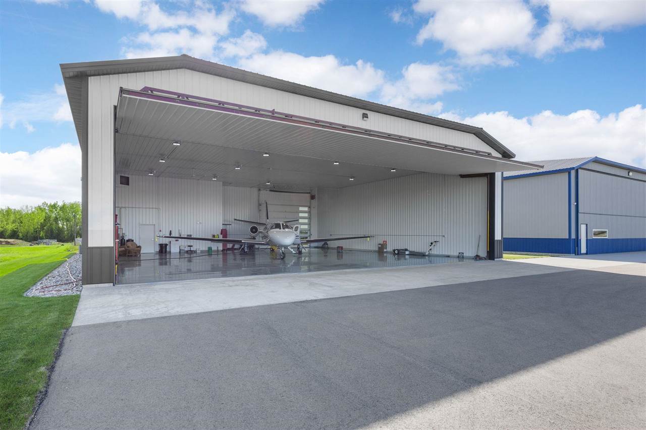 530 Aircom Drive #4 IA 52302