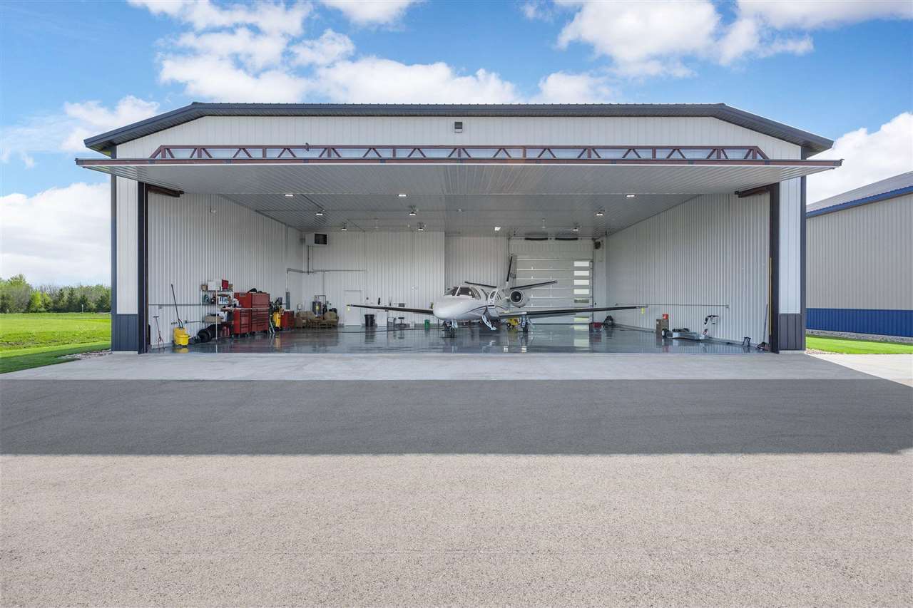 530 Aircom Drive #4 IA 52302