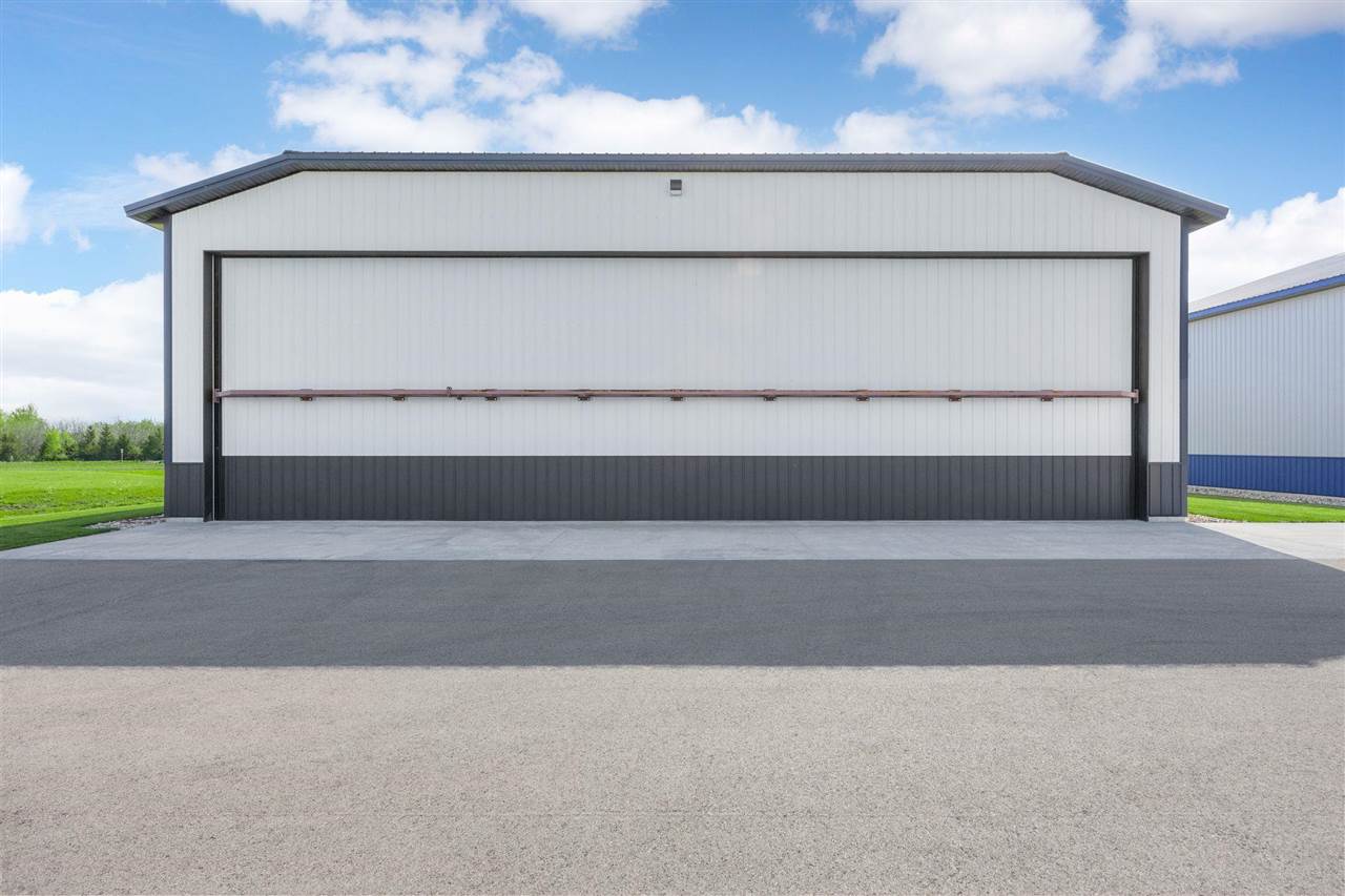 530 Aircom Drive #4 IA 52302
