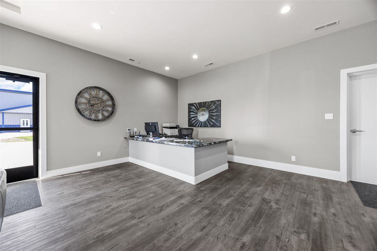 Property Photo 9