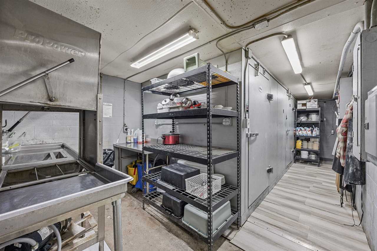 Property Photo 31