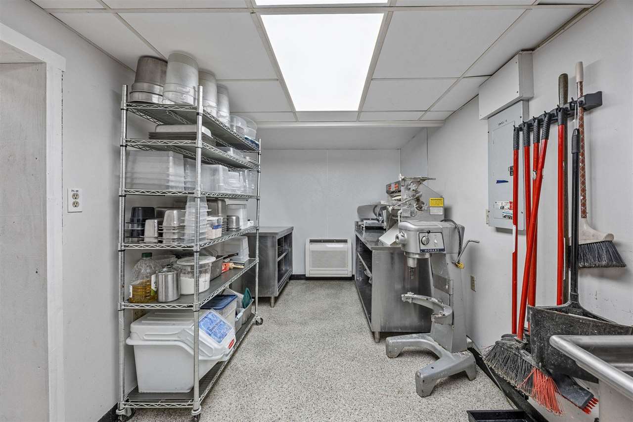 Property Photo 34