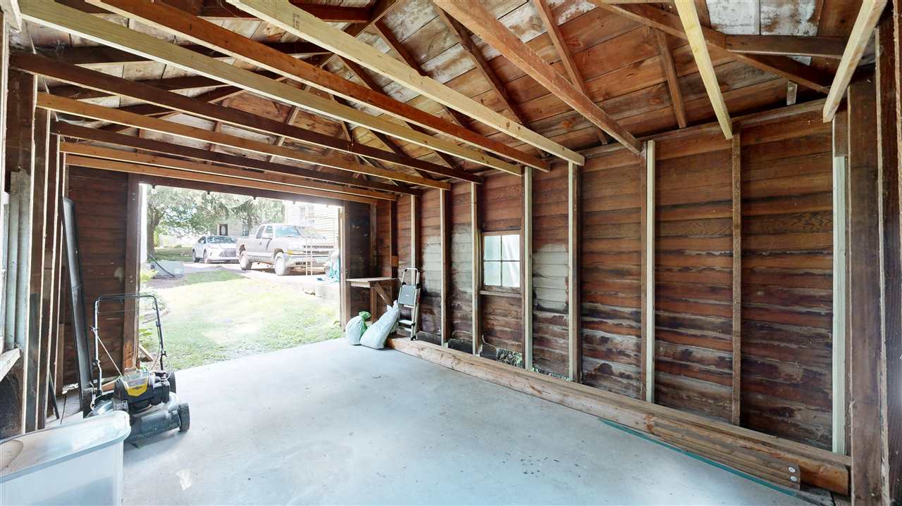 Property Photo 38