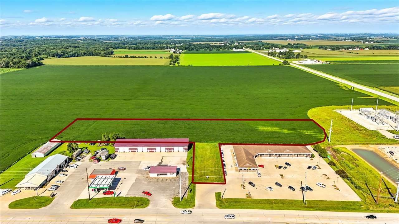 6 Acres M/L Parcel Q 1st Street Kalona IA 52247