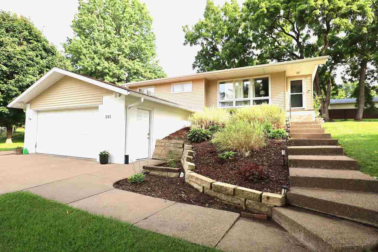 Property Photo 1