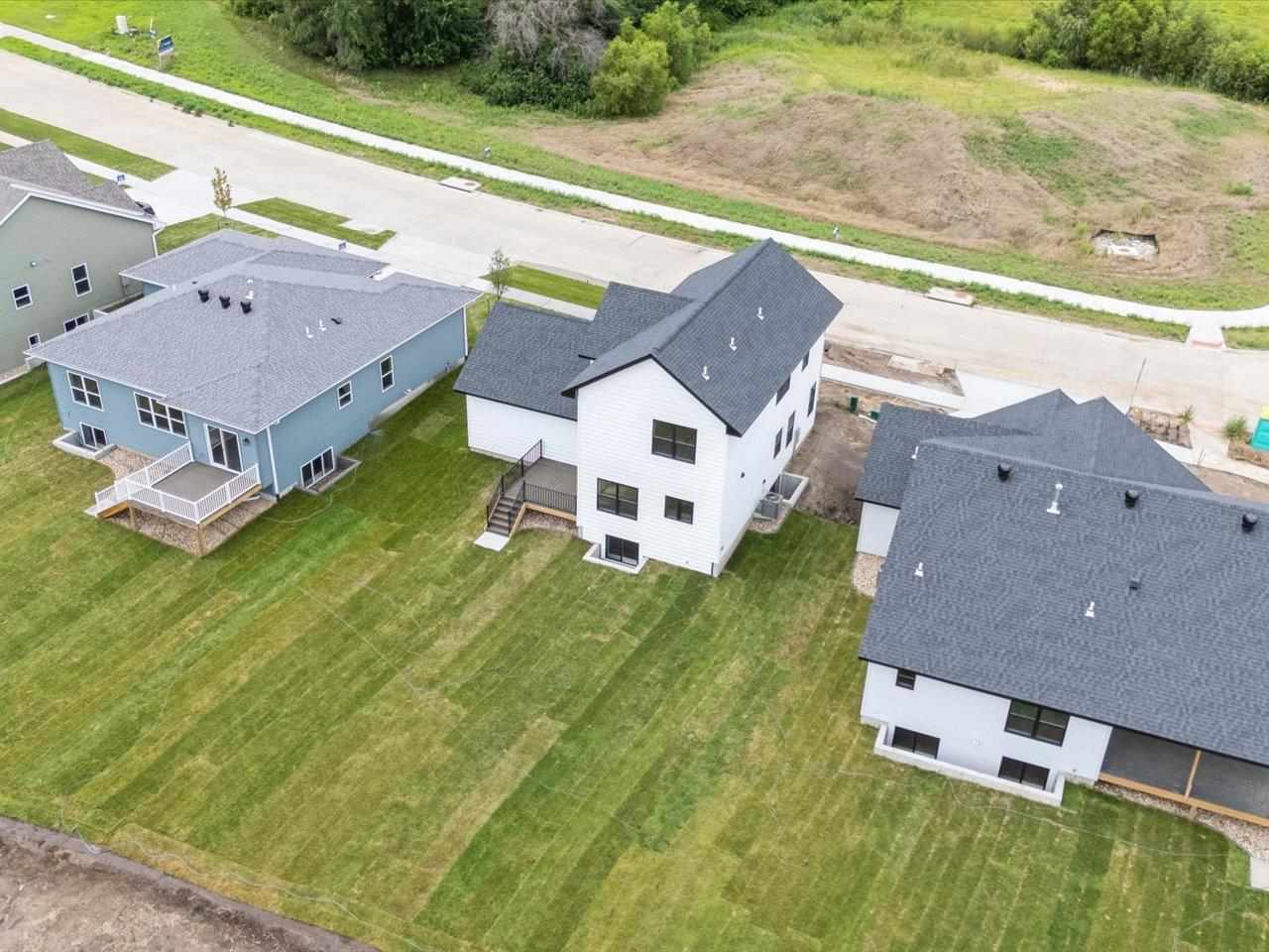 Property Photo 38