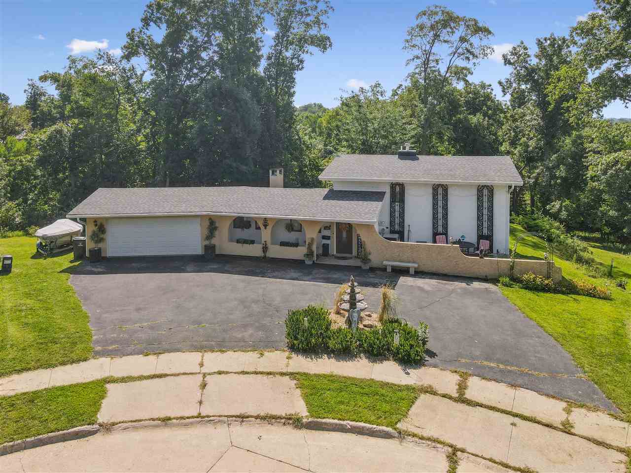 Property Photo 40