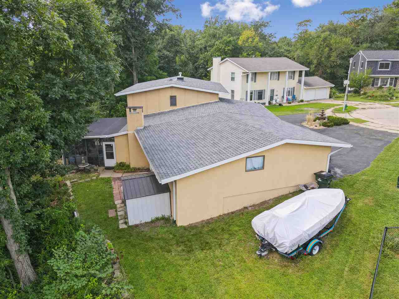 Property Photo 42
