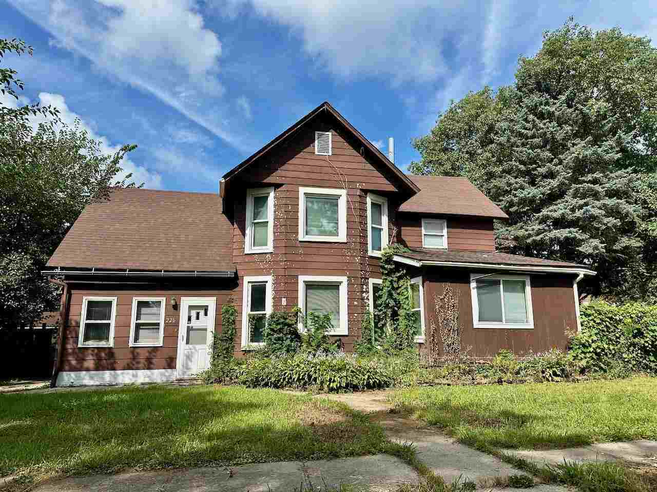 Property Photo 1